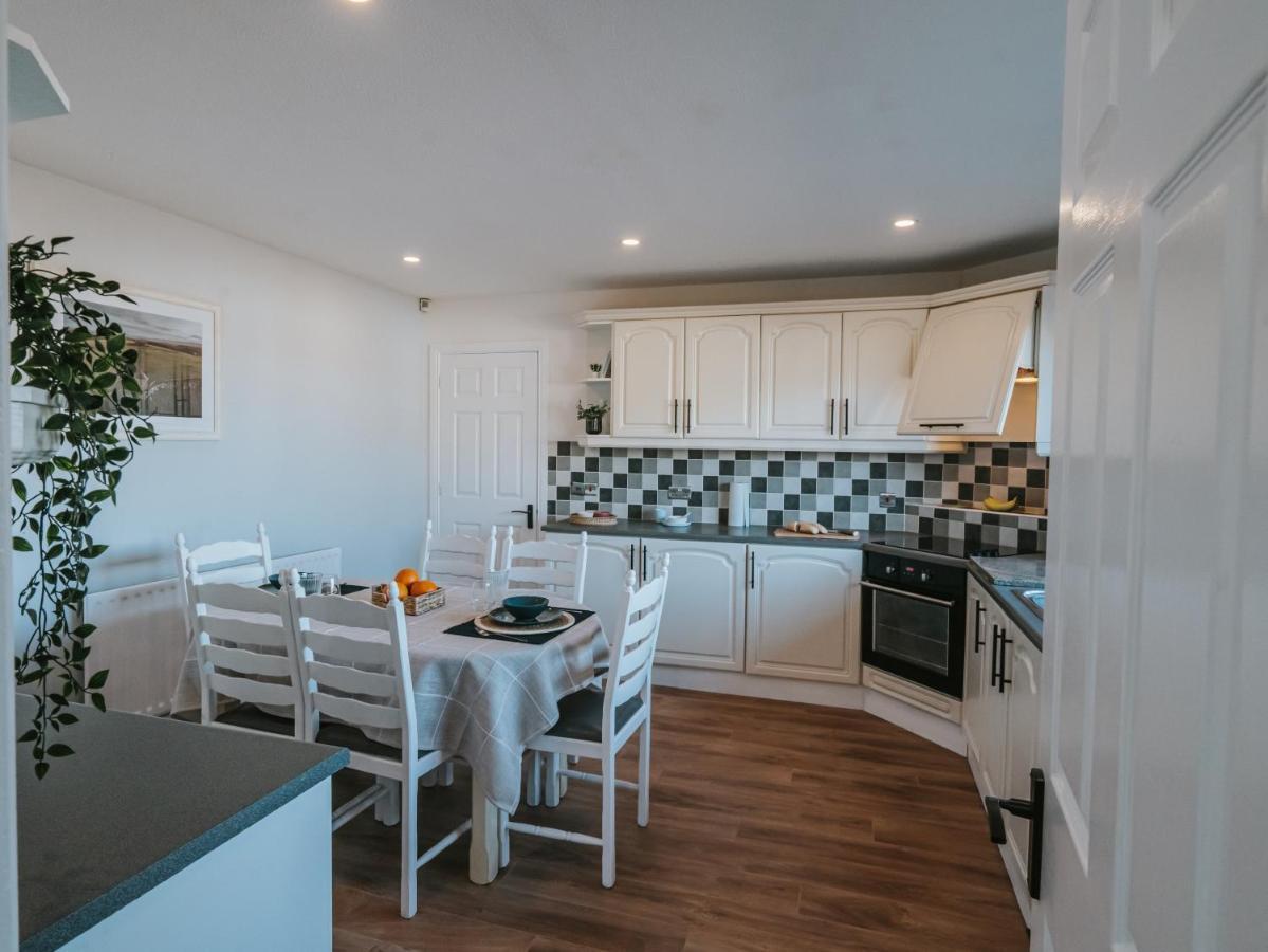 كاسيل روك Tideaway - Cosy Seaside Village Bungalow Near Beach المظهر الخارجي الصورة